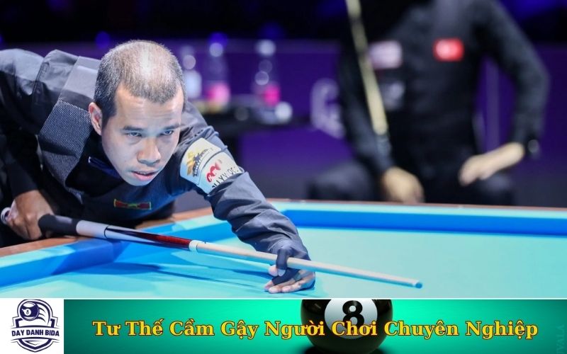 Tư Thế Cầm Gậy Người Chơi Chuyên Nghiệp