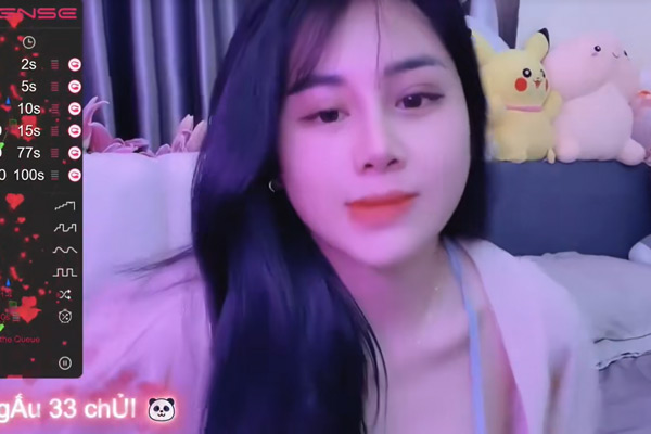 Anna Gấu là ai?