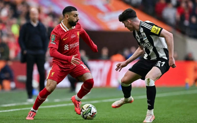 Newcastle gặp thử thách khi liên tục đối đầu đội mạnh