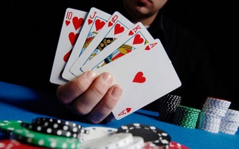 Chiến thuật chơi bài Tiến lên luôn chiếm ưu thế chủ động