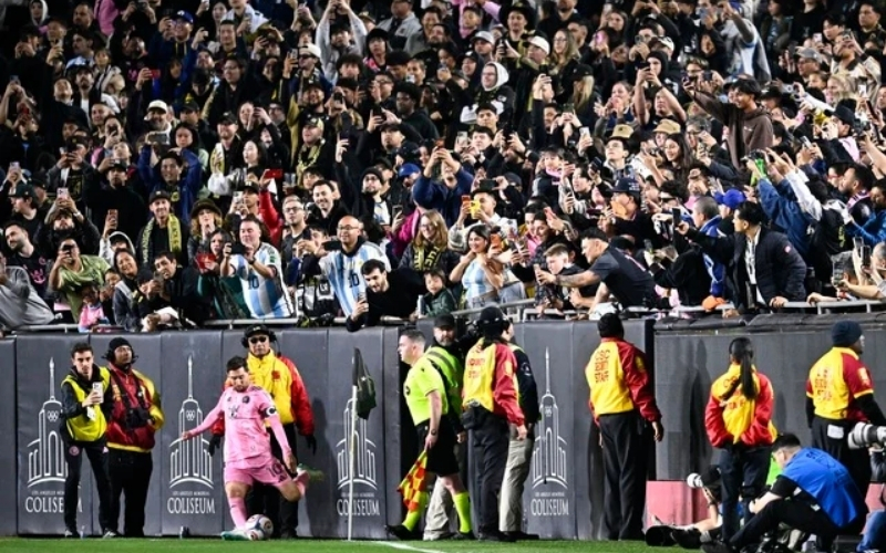 Cơ chế định giá linh hoạt và sự thống trị của thị trường bán lại