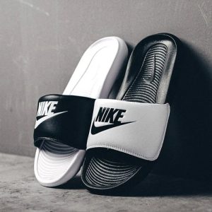 nike-victori-one-white-black